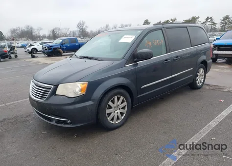 2013 Chrysler Town & Country Touring from USA, damaged, VIN 2C4RC1BG5DR797386